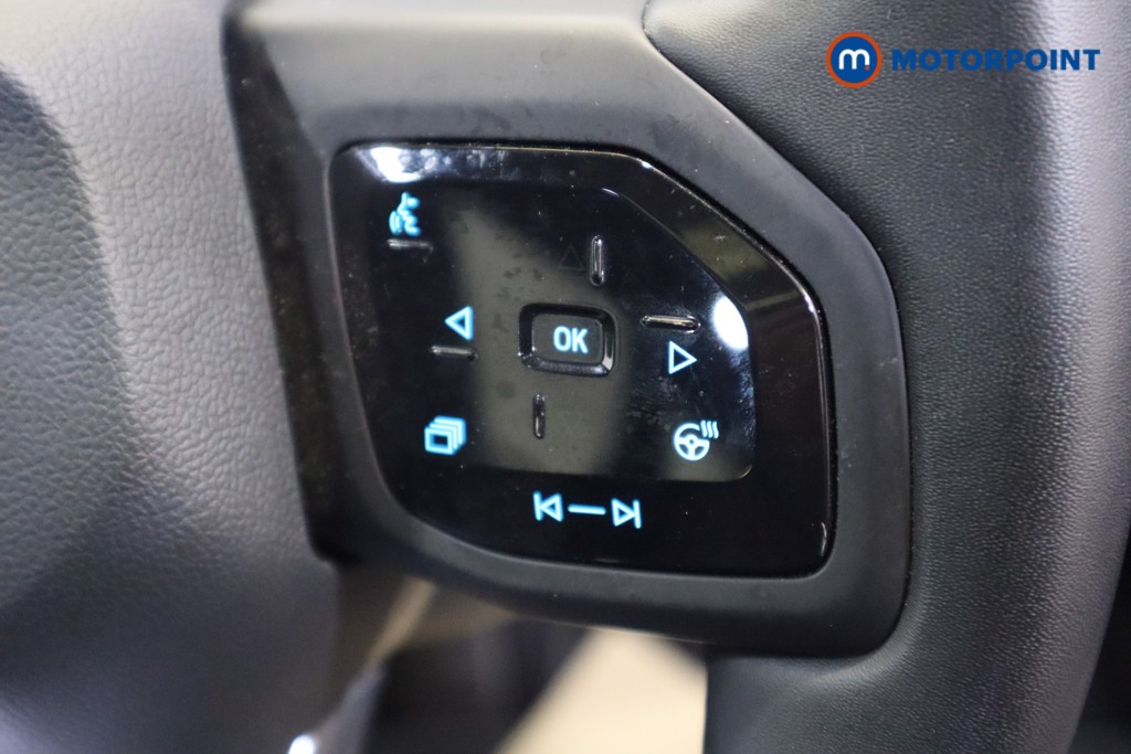 Ford Explorer Premium Automatic Electric SUV - Stock Number (1567680) - 12th supplementary image