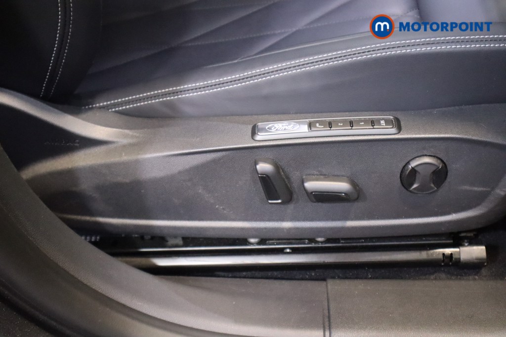 Ford Explorer Premium Automatic Electric SUV - Stock Number (1567680) - 14th supplementary image