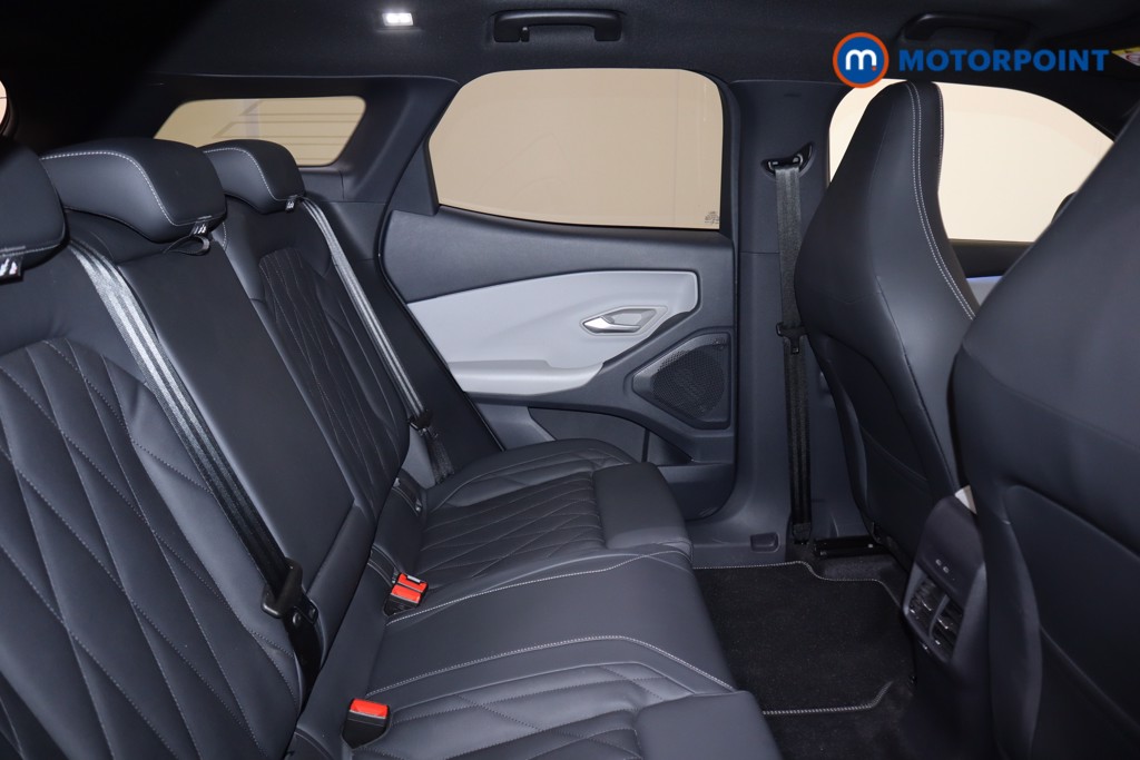 Ford Explorer Premium Automatic Electric SUV - Stock Number (1567680) - 17th supplementary image