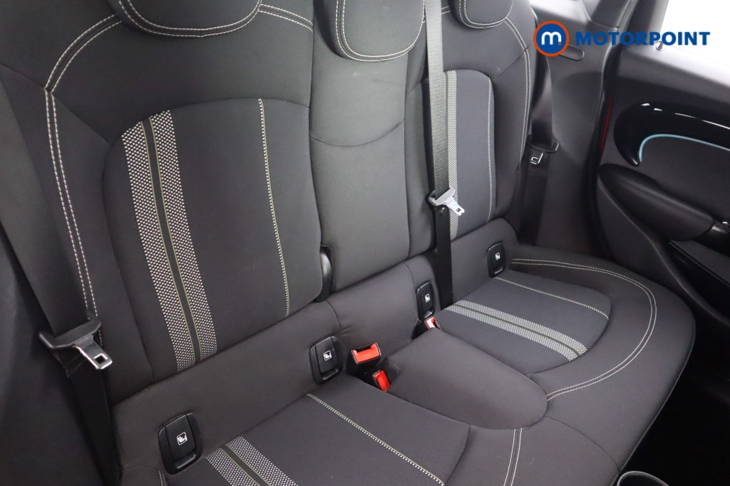 Mini Hatchback Cooper Sport Manual Petrol Hatchback - Stock Number (1567916) - 9th supplementary image