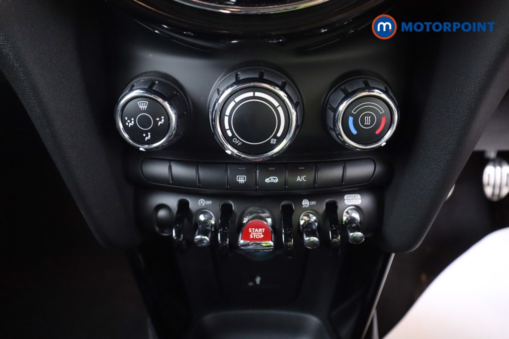 Mini Hatchback Cooper Sport Manual Petrol Hatchback - Stock Number (1567916) - 15th supplementary image