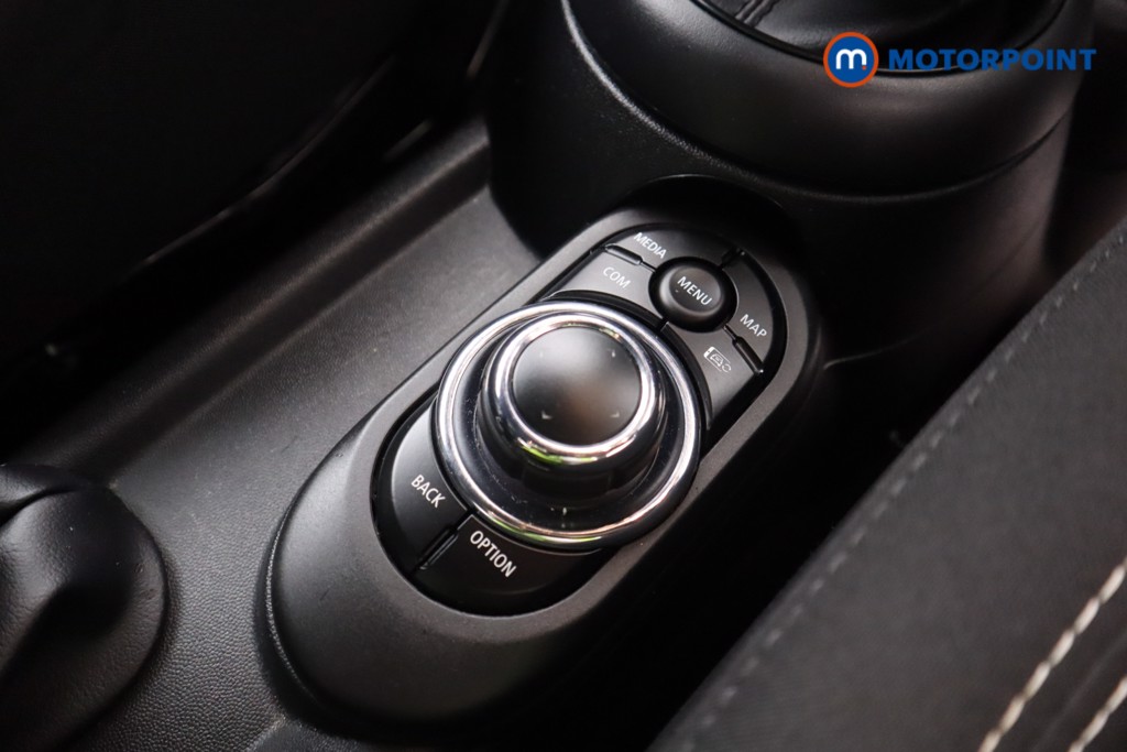 Mini Hatchback Cooper Sport Manual Petrol Hatchback - Stock Number (1567916) - 17th supplementary image