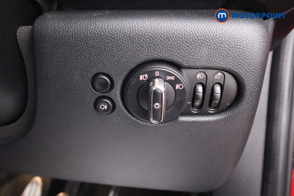 Mini Hatchback Cooper Sport Manual Petrol Hatchback - Stock Number (1567916) - 23rd supplementary image