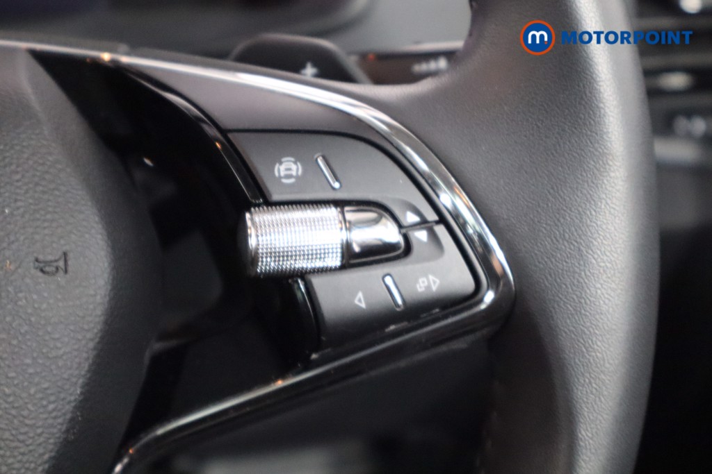 Skoda Karoq Se L Automatic Petrol SUV - Stock Number (1568000) - 8th supplementary image