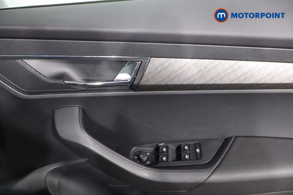 Skoda Karoq Se L Automatic Petrol SUV - Stock Number (1568000) - 24th supplementary image