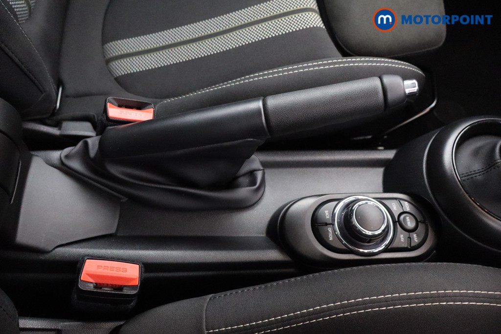 Mini Hatchback Cooper Sport Automatic Petrol Hatchback - Stock Number (1568064) - 9th supplementary image