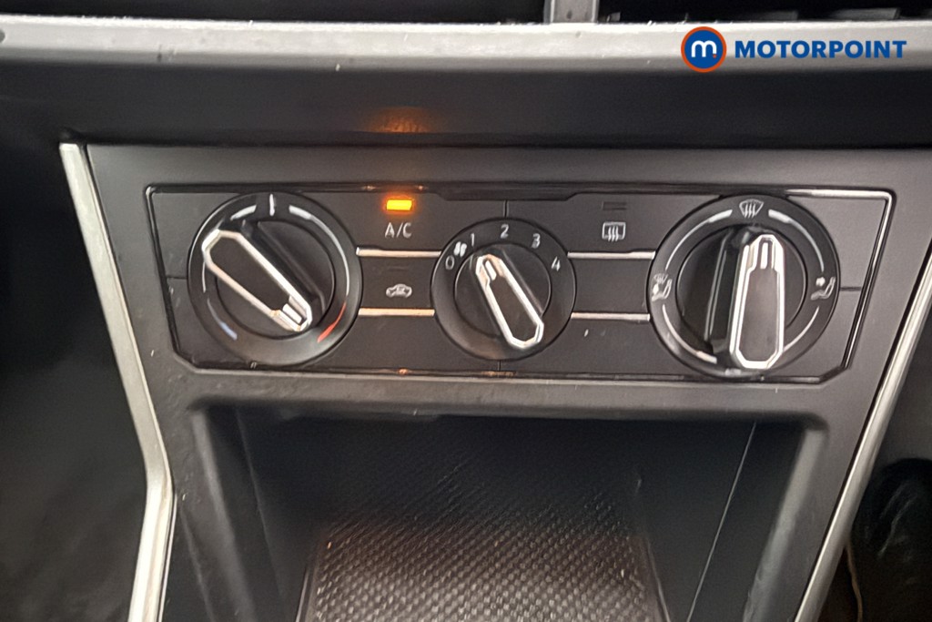Volkswagen Polo Match Manual Petrol Hatchback - Stock Number (1568068) - 8th supplementary image