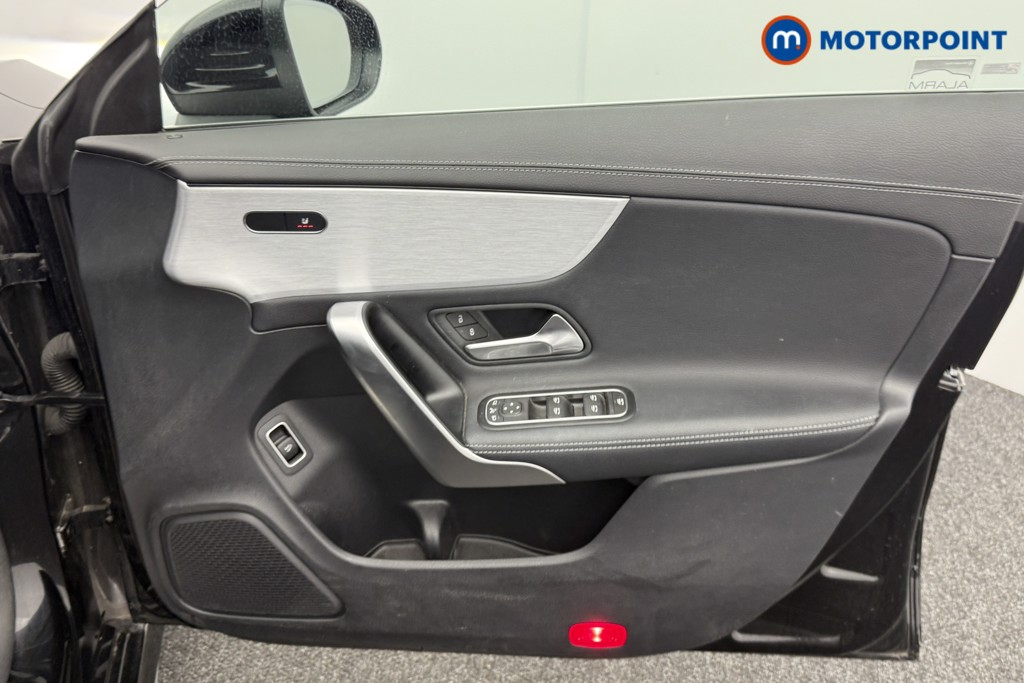 Mercedes-Benz CLA Amg Line Automatic Petrol Coupe - Stock Number (1568225) - 18th supplementary image