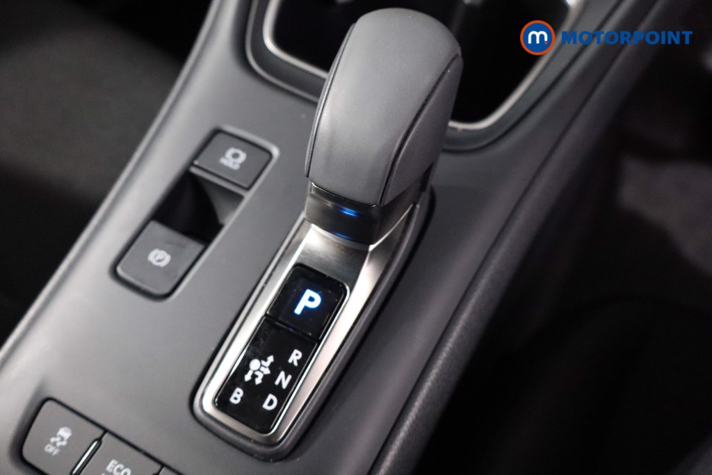 Lexus LBX Urban Automatic Petrol-Electric Hybrid SUV - Stock Number (1568357) - 15th supplementary image