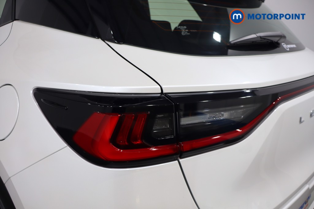 Lexus LBX Urban Automatic Petrol-Electric Hybrid SUV - Stock Number (1568357) - 33rd supplementary image