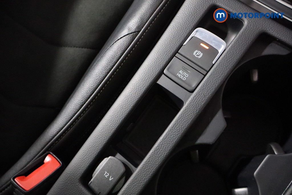 Volkswagen Arteon R-Line Automatic Petrol Estate - Stock Number (1568359) - 18th supplementary image
