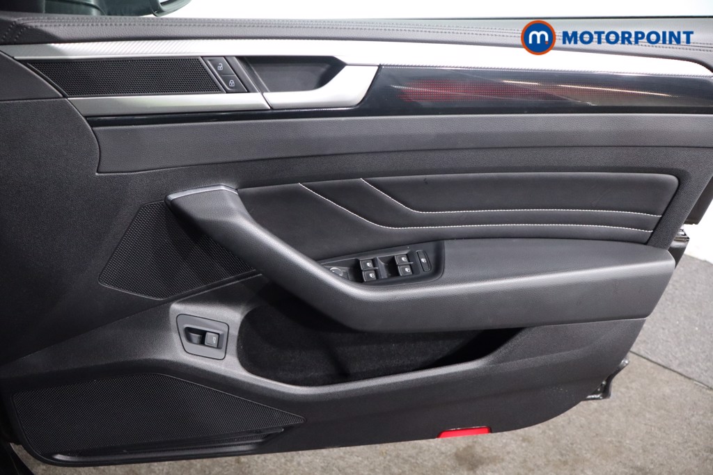 Volkswagen Arteon R-Line Automatic Petrol Estate - Stock Number (1568359) - 23rd supplementary image