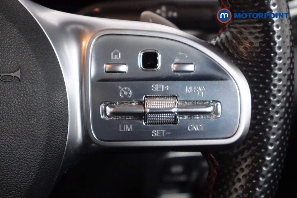 Mercedes-Benz GLB Amg Line Automatic Petrol SUV - Stock Number (1568420) - 8th supplementary image