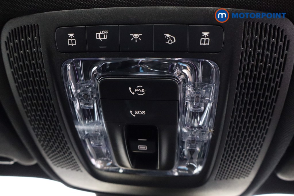 Mercedes-Benz GLB Amg Line Automatic Petrol SUV - Stock Number (1568420) - 20th supplementary image