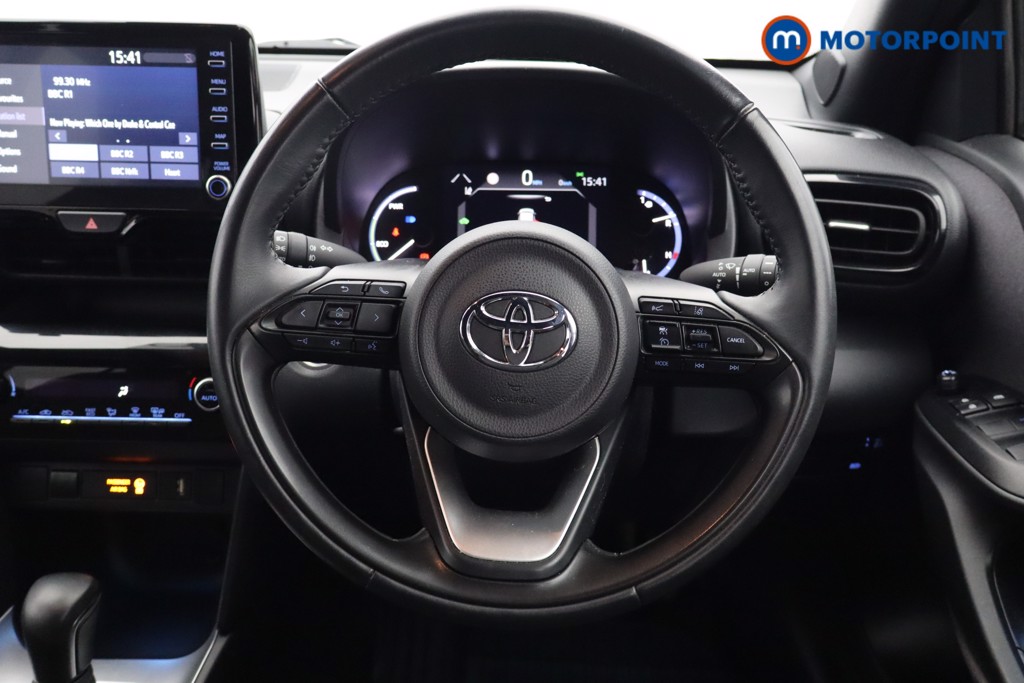 Toyota Yaris Cross Design Automatic Petrol-Electric Hybrid Estate - Stock Number (1568426) - 3rd supplementary image