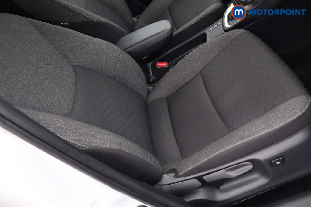 Toyota Yaris Cross Design Automatic Petrol-Electric Hybrid Estate - Stock Number (1568426) - 15th supplementary image