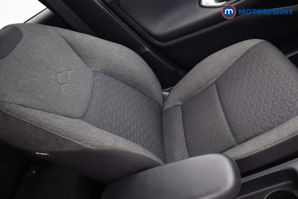 Toyota Yaris Cross Design Automatic Petrol-Electric Hybrid Estate - Stock Number (1568426) - 16th supplementary image