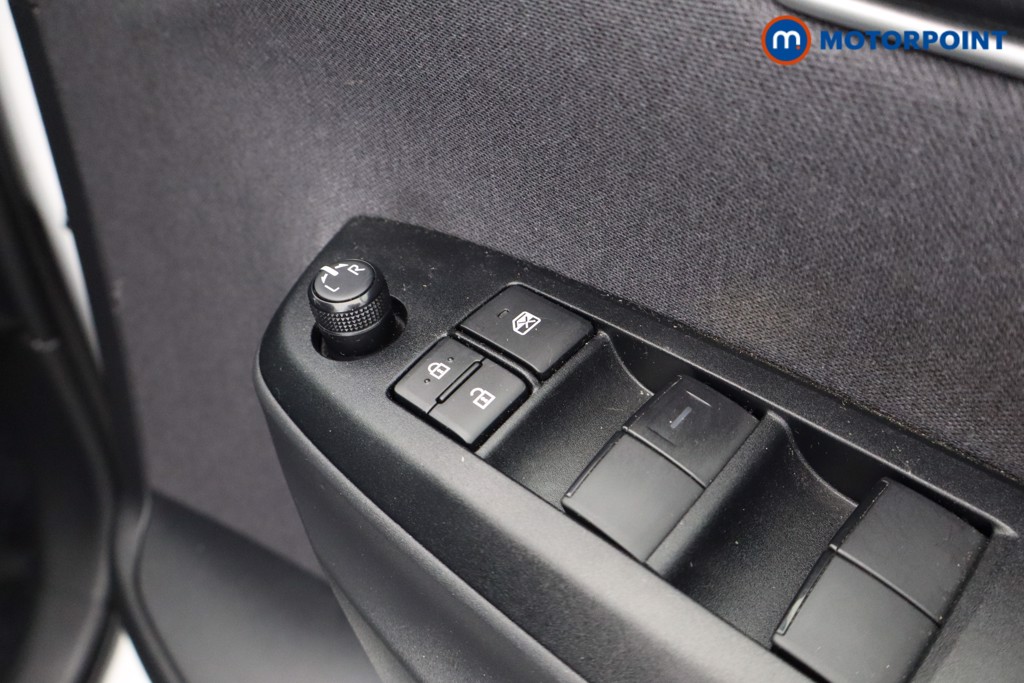 Toyota Yaris Cross Design Automatic Petrol-Electric Hybrid Estate - Stock Number (1568426) - 18th supplementary image