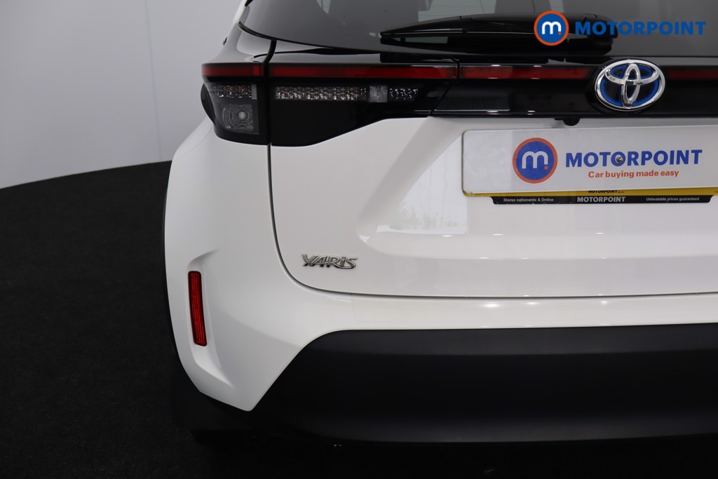 Toyota Yaris Cross Design Automatic Petrol-Electric Hybrid Estate - Stock Number (1568426) - 31st supplementary image