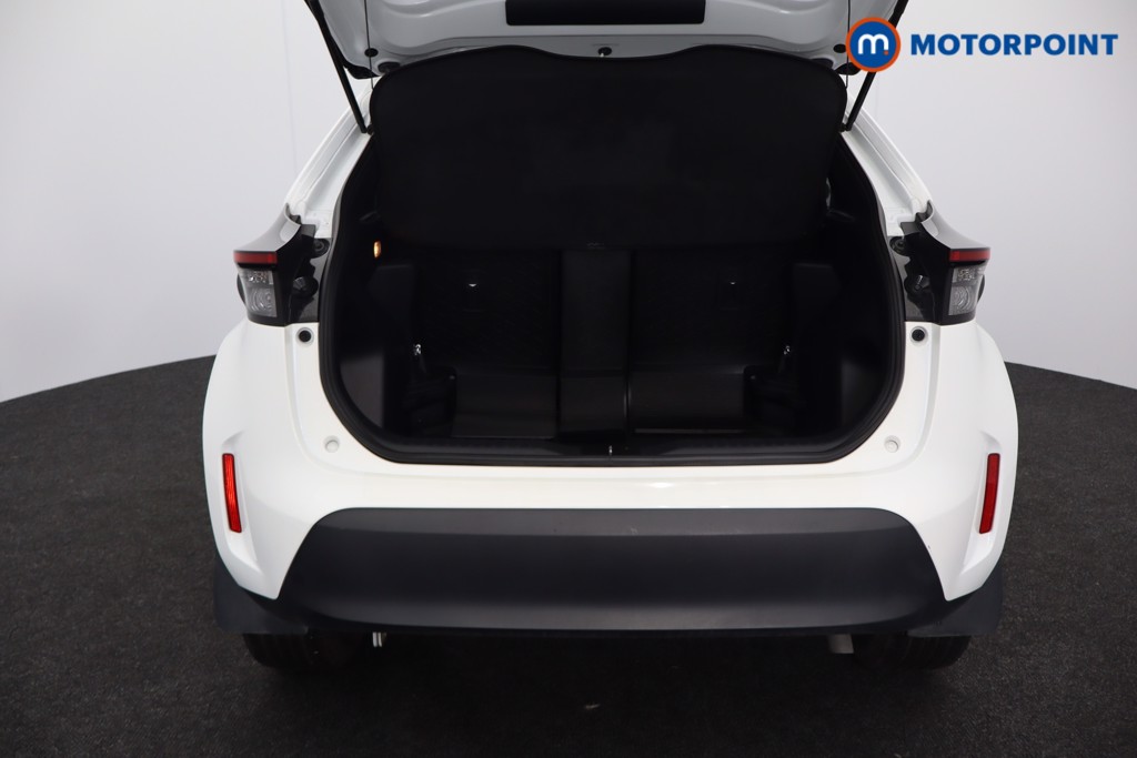 Toyota Yaris Cross Design Automatic Petrol-Electric Hybrid Estate - Stock Number (1568426) - 37th supplementary image