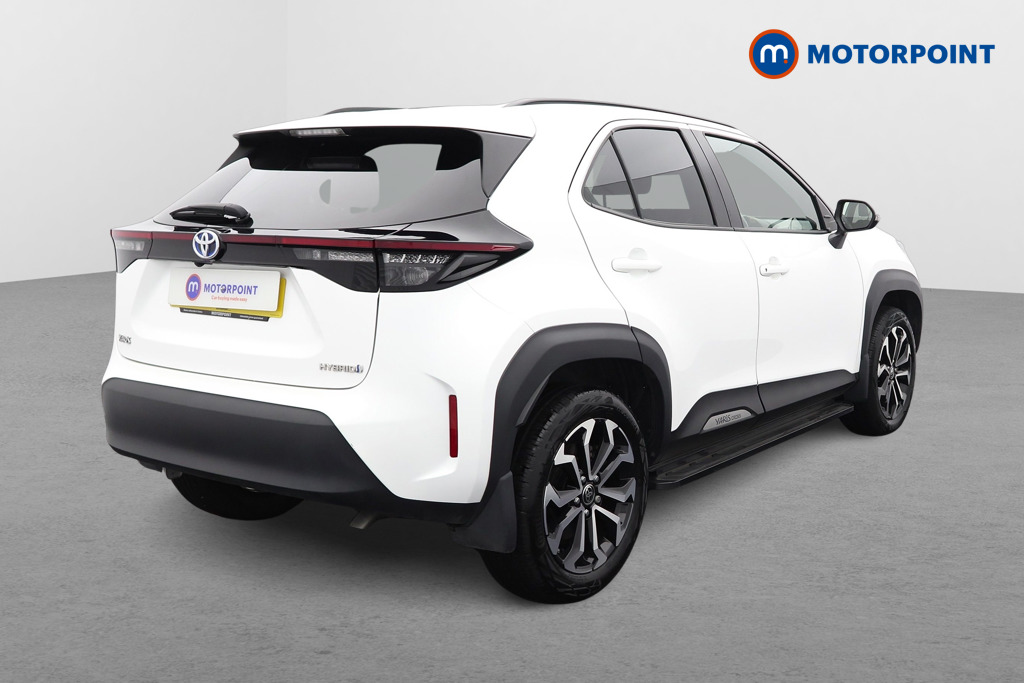 Toyota Yaris Cross Design Automatic Petrol-Electric Hybrid Estate - Stock Number (1568426) - Drivers side rear corner