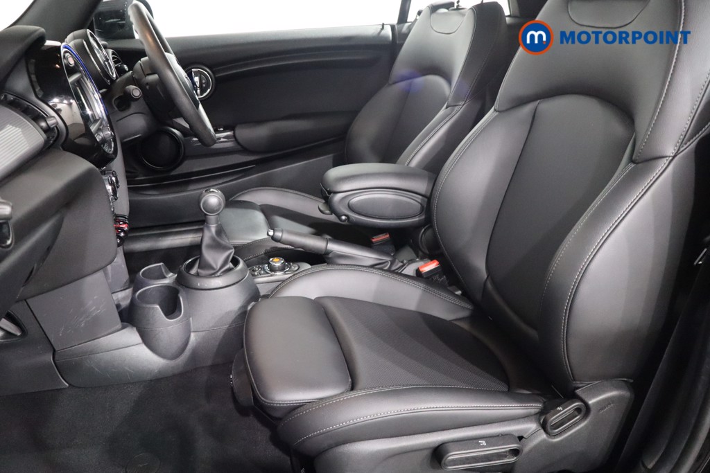 Mini Convertible Cooper Classic Manual Petrol Convertible - Stock Number (1568741) - 4th supplementary image