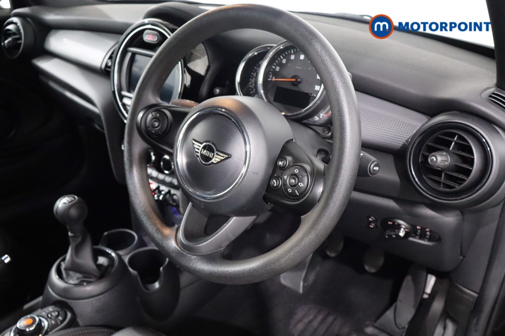Mini Convertible Cooper Classic Manual Petrol Convertible - Stock Number (1568741) - 25th supplementary image