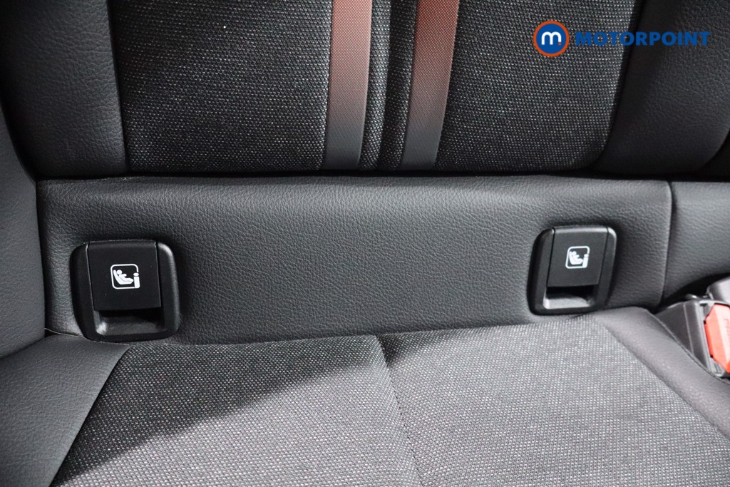 BMW 1 Series Sport Automatic Petrol Hatchback - Stock Number (1568742) - 25th supplementary image