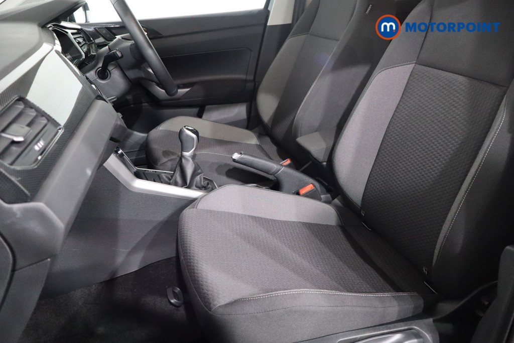 Volkswagen Polo Match Manual Petrol Hatchback - Stock Number (1569196) - 4th supplementary image