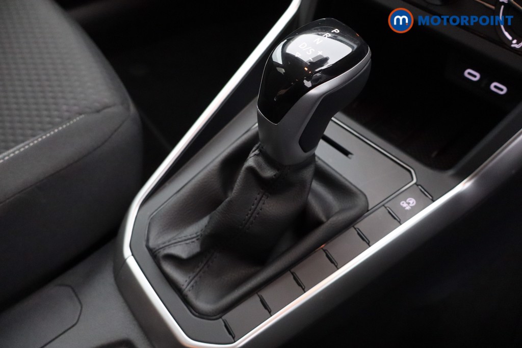 Volkswagen Polo Match Automatic Petrol Hatchback - Stock Number (1569219) - 10th supplementary image