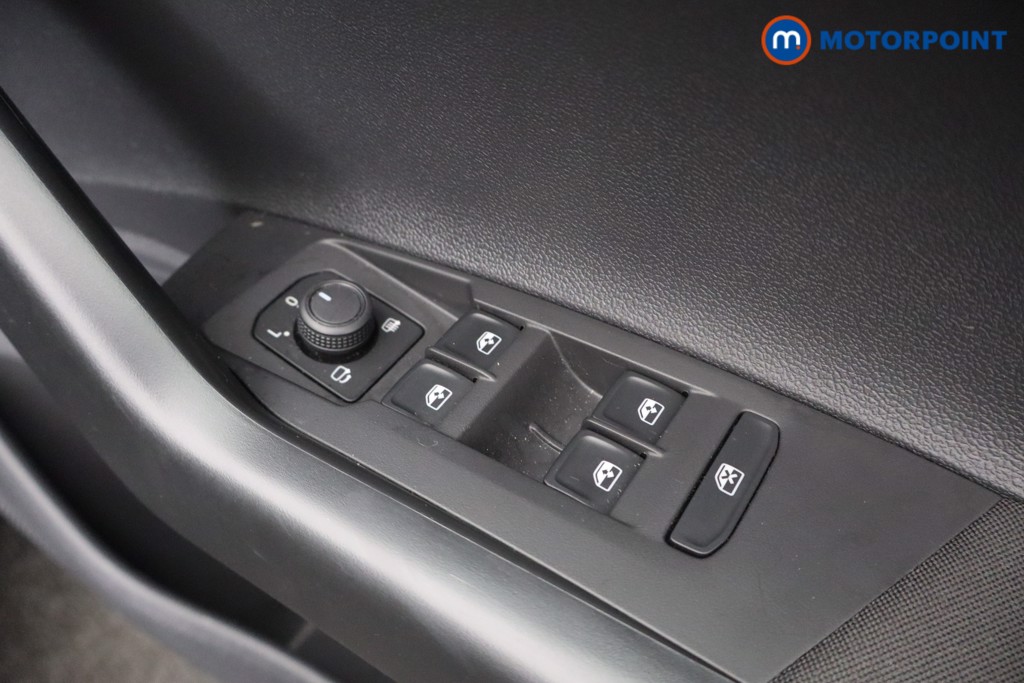 Volkswagen Polo Match Automatic Petrol Hatchback - Stock Number (1569219) - 17th supplementary image