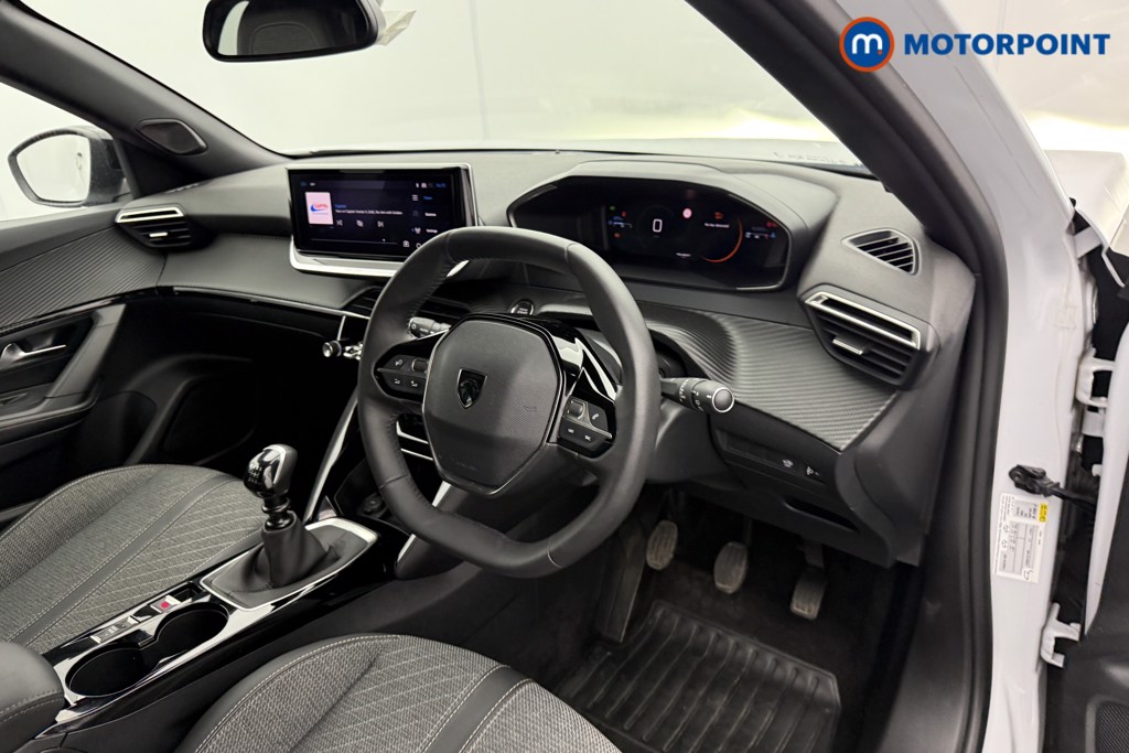 Peugeot 2008 Allure Manual Petrol SUV - Stock Number (1569382) - 3rd supplementary image