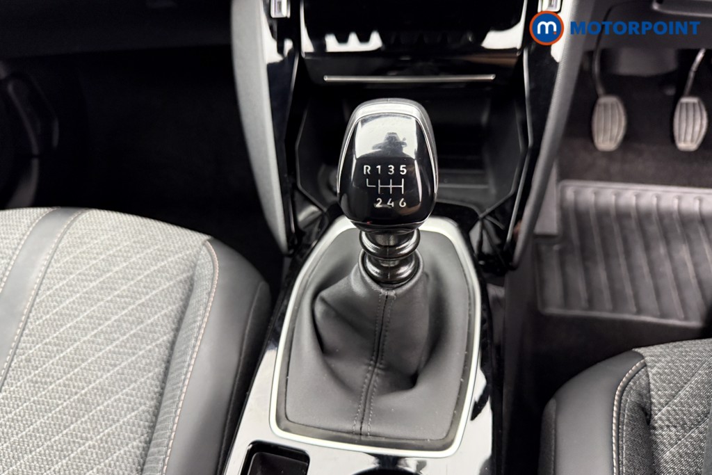 Peugeot 2008 Allure Manual Petrol SUV - Stock Number (1569382) - 10th supplementary image