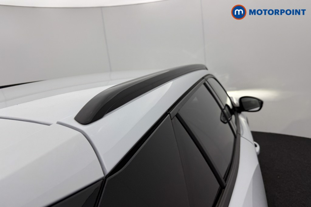 Peugeot 2008 Allure Manual Petrol SUV - Stock Number (1569382) - 16th supplementary image