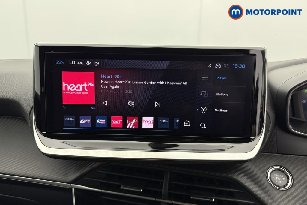 Peugeot 208 Allure Manual Petrol Hatchback - Stock Number (1569386) - 5th supplementary image