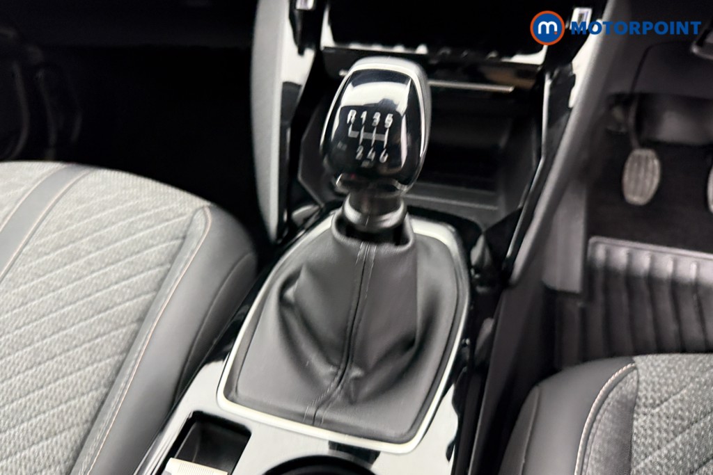 Peugeot 208 Allure Manual Petrol Hatchback - Stock Number (1569386) - 10th supplementary image