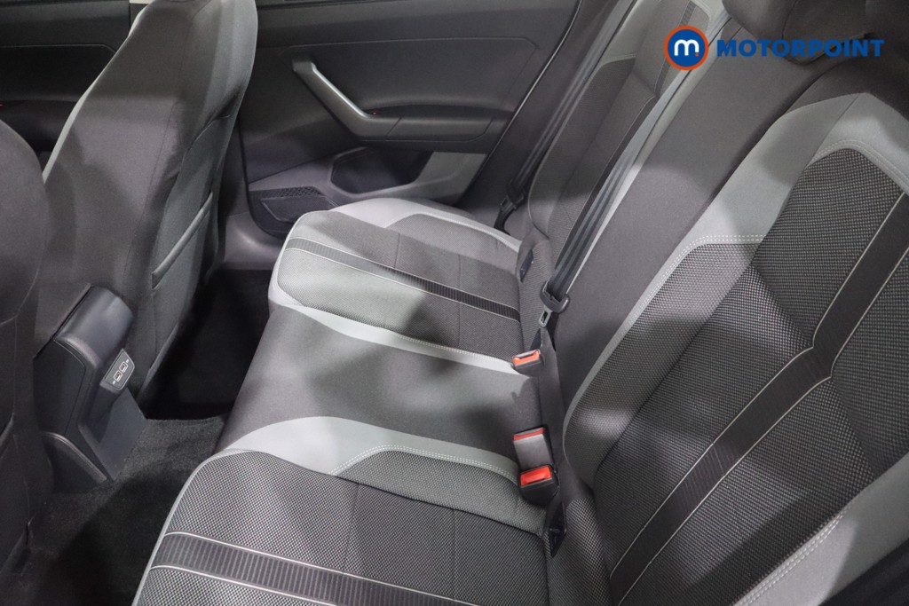 Volkswagen Polo SEL Manual Petrol Hatchback - Stock Number (1569394) - 5th supplementary image