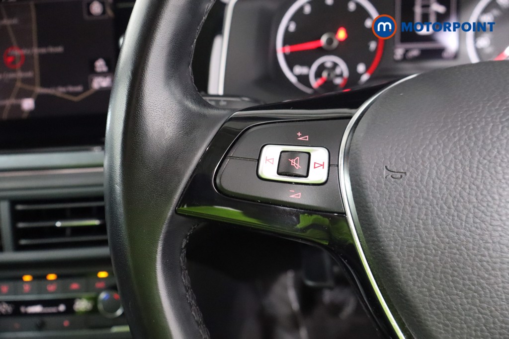 Volkswagen Polo SEL Manual Petrol Hatchback - Stock Number (1569394) - 7th supplementary image