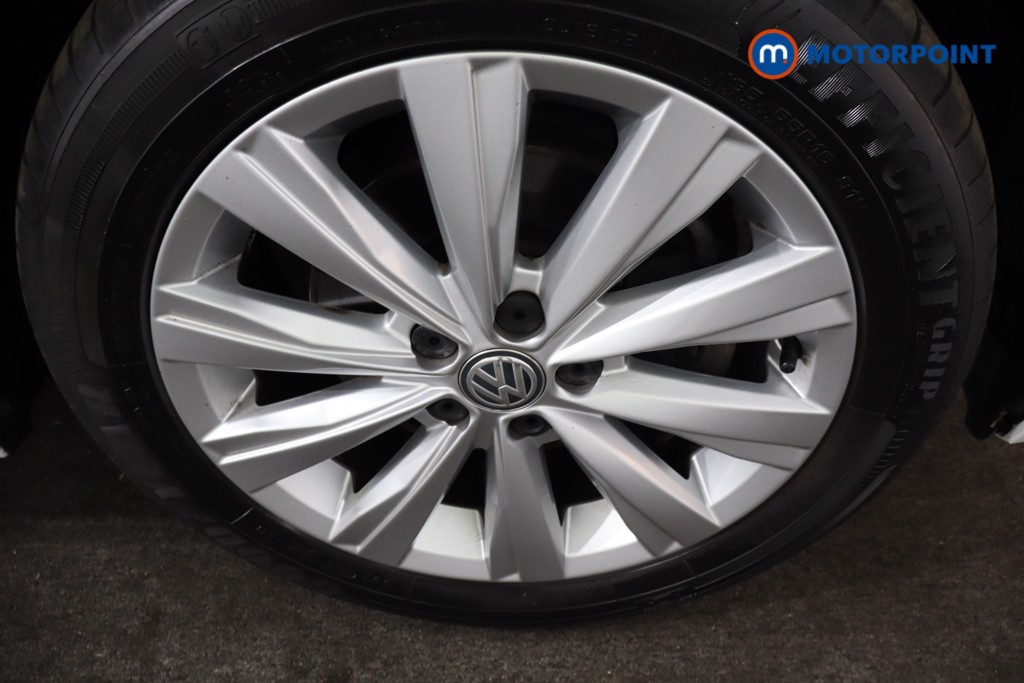 Volkswagen Polo SEL Manual Petrol Hatchback - Stock Number (1569394) - 10th supplementary image