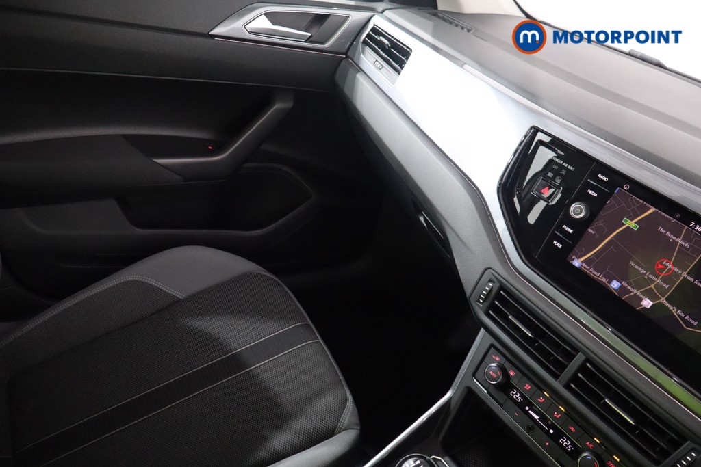 Volkswagen Polo SEL Manual Petrol Hatchback - Stock Number (1569394) - 16th supplementary image