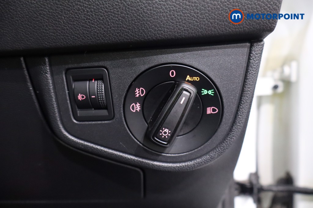 Volkswagen Polo SEL Manual Petrol Hatchback - Stock Number (1569394) - 18th supplementary image