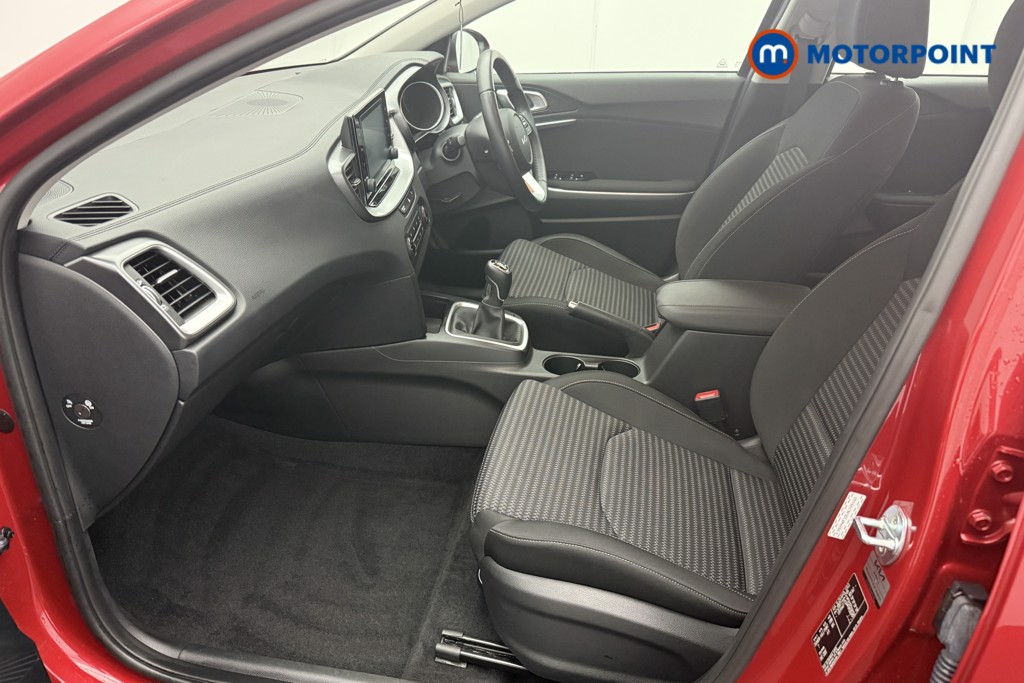 KIA Xceed 2 Manual Petrol Hatchback - Stock Number (1569537) - 1st supplementary image