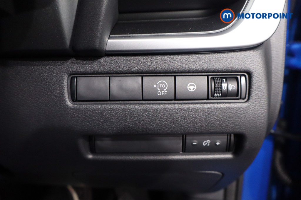 Nissan Qashqai N-Connecta Automatic Petrol SUV - Stock Number (1569605) - 20th supplementary image