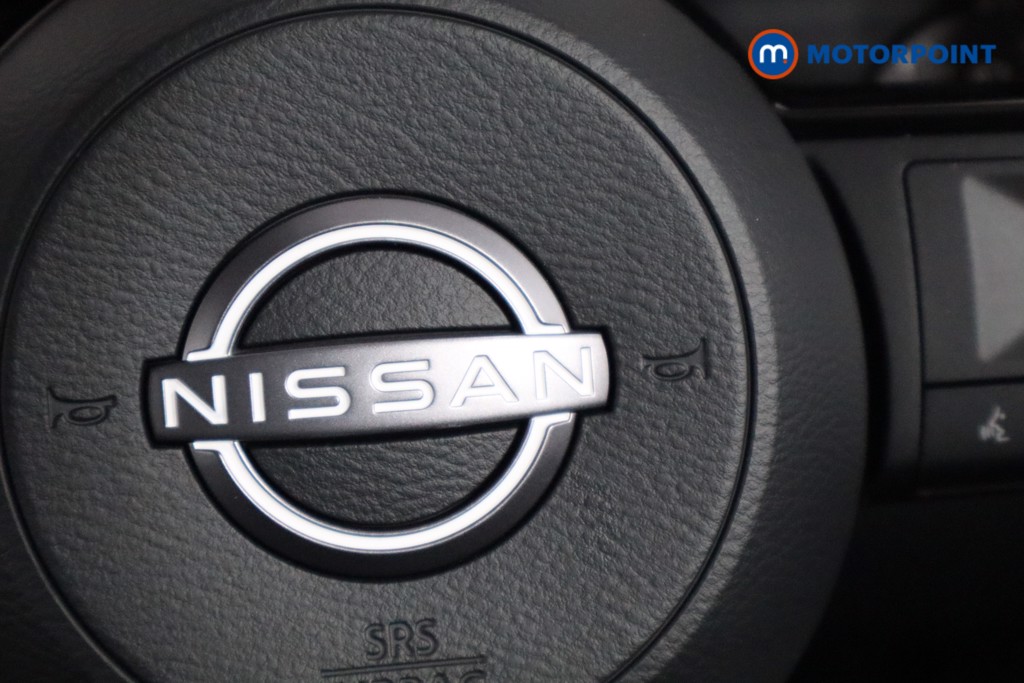 Nissan Qashqai N-Connecta Automatic Petrol SUV - Stock Number (1569605) - 21st supplementary image