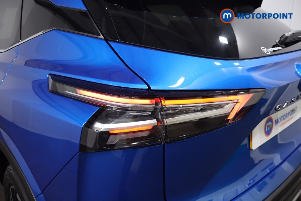Nissan Qashqai N-Connecta Automatic Petrol SUV - Stock Number (1569605) - 33rd supplementary image