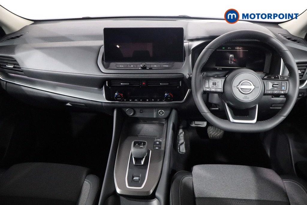 Nissan Qashqai N-Connecta Automatic Petrol SUV - Stock Number (1569605) - 1st supplementary image