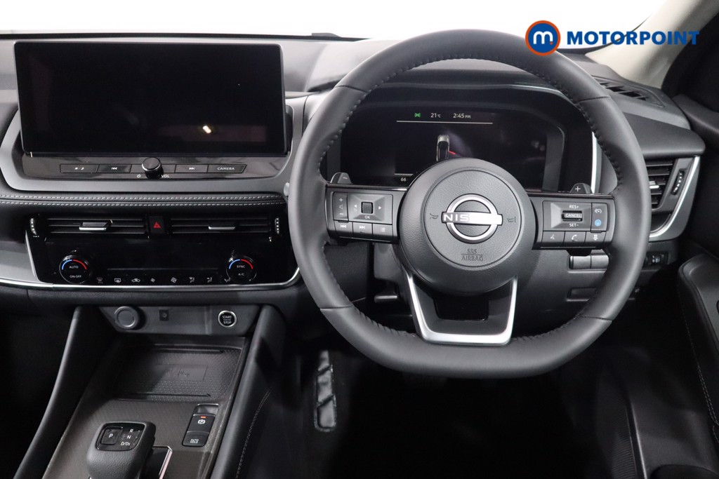 Nissan Qashqai N-Connecta Automatic Petrol SUV - Stock Number (1569607) - 3rd supplementary image