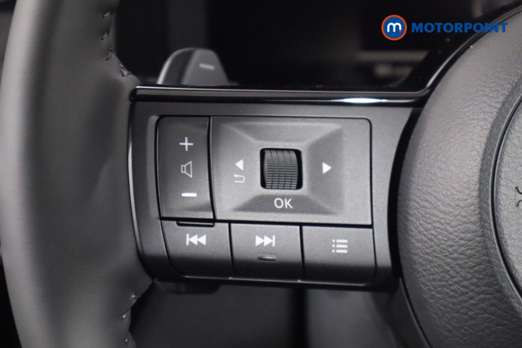 Nissan Qashqai N-Connecta Automatic Petrol SUV - Stock Number (1569607) - 7th supplementary image