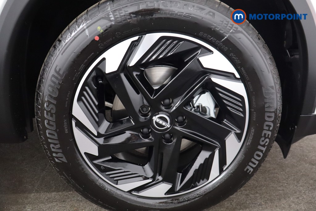 Nissan Qashqai N-Connecta Automatic Petrol SUV - Stock Number (1569607) - 10th supplementary image