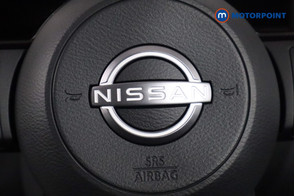 Nissan Qashqai N-Connecta Automatic Petrol SUV - Stock Number (1569607) - 17th supplementary image